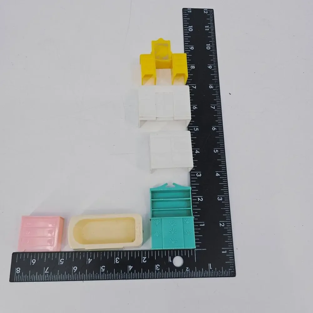Vintage 1950s Marx Dollhouse Miniature Plastic Dollhouse Furniture Lot of 10